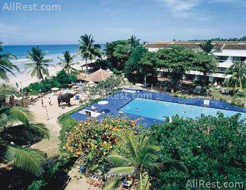 Club Palm Garden